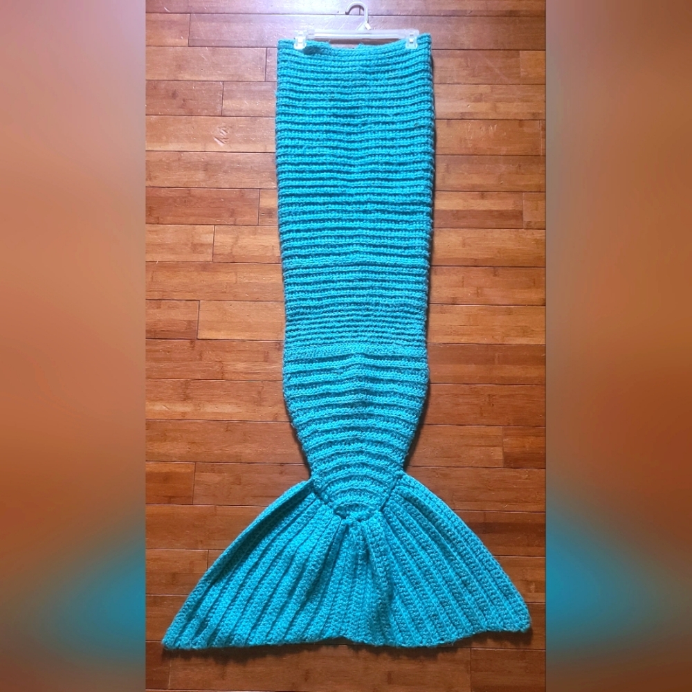 Crochet Mermaid Tail Blanket
